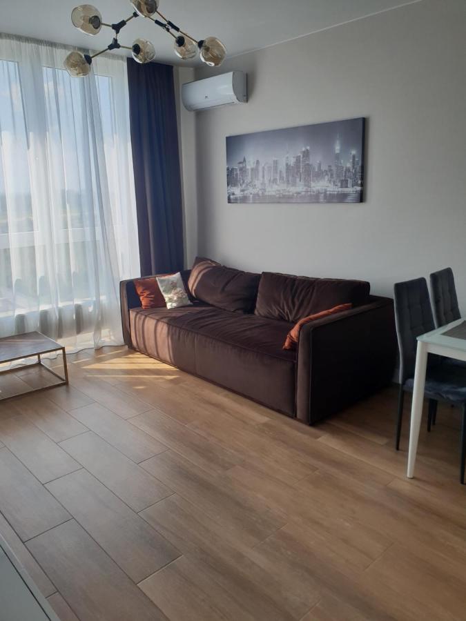 Nyvky Like Home - Fayna Town - Apt 398 Kiev Dış mekan fotoğraf