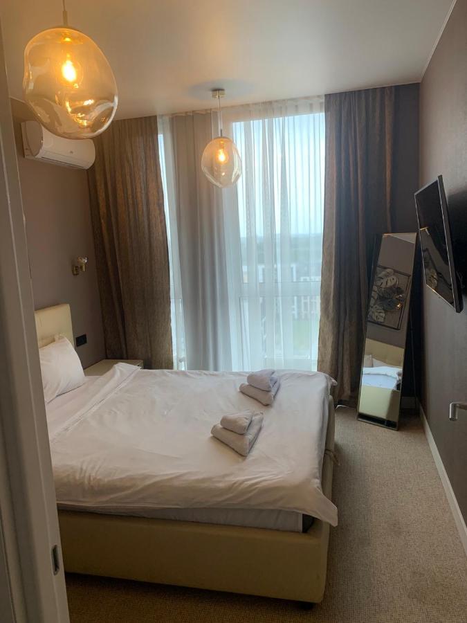 Nyvky Like Home - Fayna Town - Apt 398 Kiev Dış mekan fotoğraf