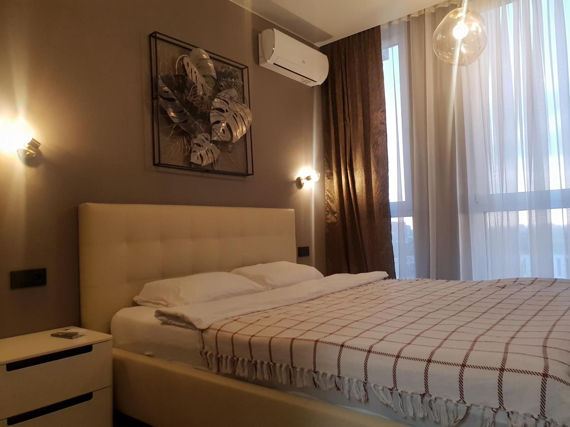 Nyvky Like Home - Fayna Town - Apt 398 Kiev Oda fotoğraf